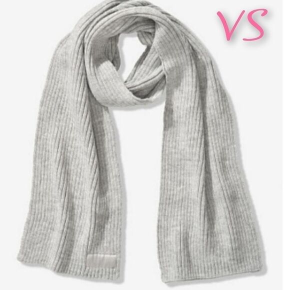 PINK Victoria's Secret Accessories - EC VICTORIA'S SECRET PINK RIBBED KNIT SWEATER IN HEATHER GRAY